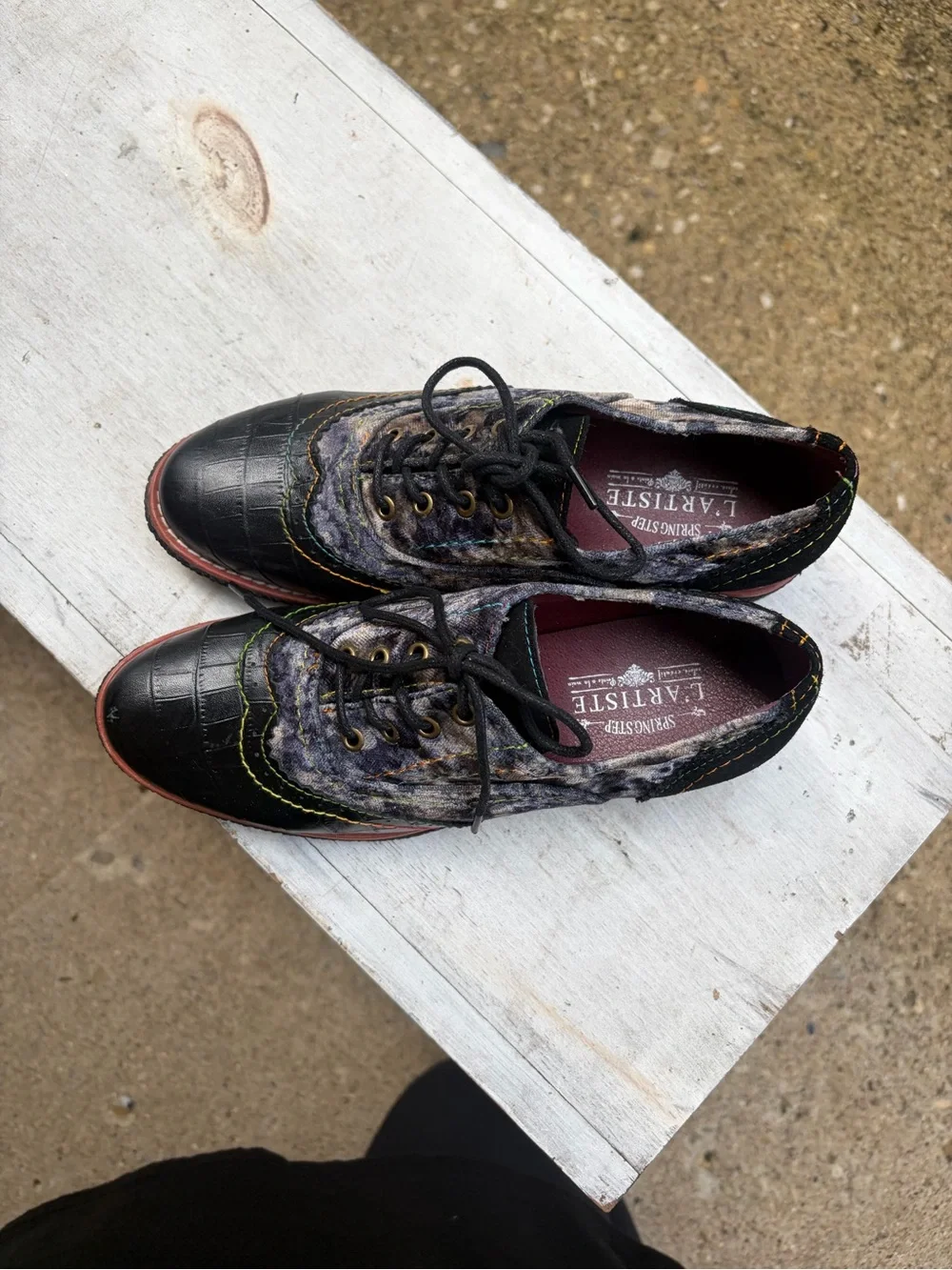 L’Artiste - Spring Step Leather Oxford Shoes Floral Rainbow Stitch – Sz. 37